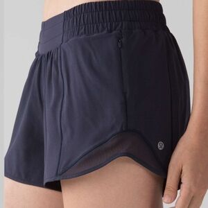 Lululemon Hotty Hot II Shorts Midnight Navy 4" Inseam Women's Size 6 Tall